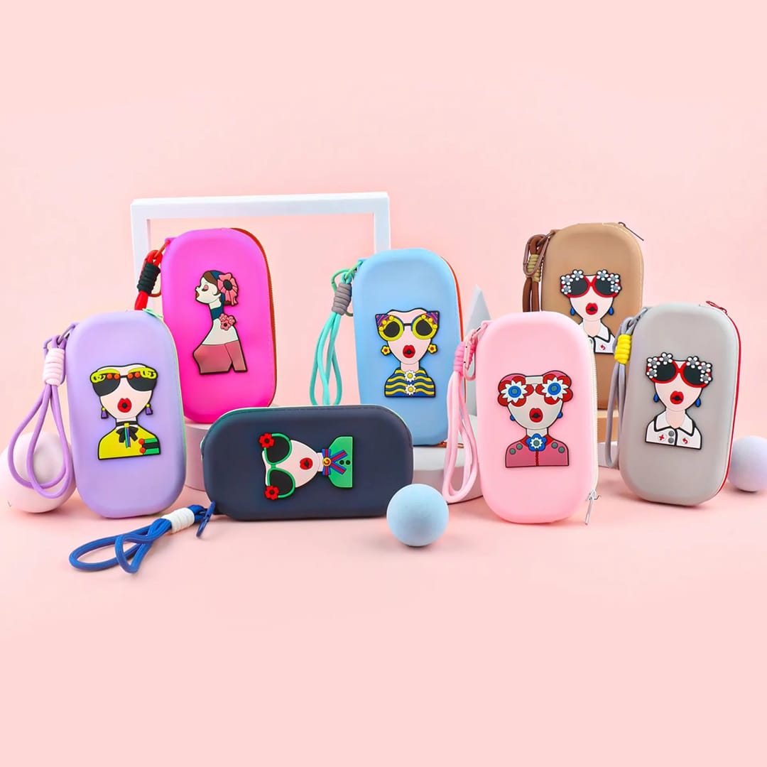TRENDING LADY MULTIPURPOSE USE MOBILE POUCH